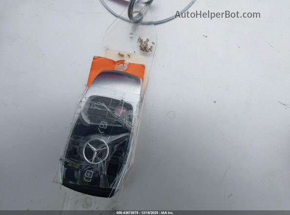 W1N4M4HB3NW242801 2022 MERCEDES-BENZ GLB-CLASS Черный Вид панели приборов