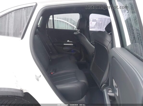 W1N4N4HB2MJ132802 2021 MERCEDES-BENZ GLA 250 White Widok naklejki z numerem VIN