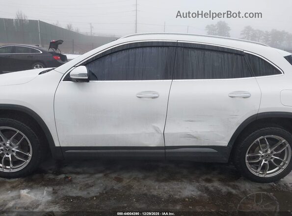 W1N4N4HB2MJ132802 2021 MERCEDES-BENZ GLA 250 White Widok wnętrza 360 stopni
