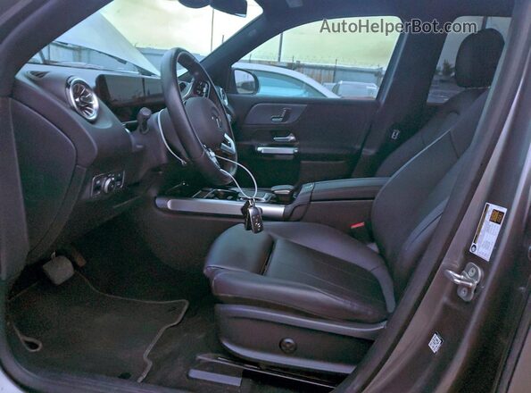 W1N9M0KB5PN032975 2023 MERCEDES-BENZ EQB Серый Вид панели приборов