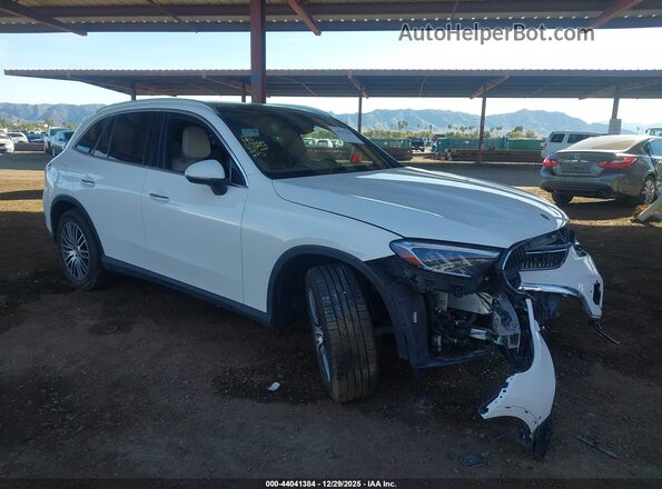 W1NKM4HB8RF200301 2024 MERCEDES-BENZ GLC 300 White Delantero derecho