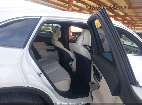 W1NKM4HB8RF200301 2024 MERCEDES-BENZ GLC 300 White Vista de la etiqueta del VIN