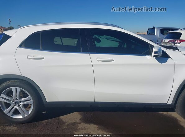 W1NTG4EB2LU040774 2020 MERCEDES-BENZ GLA 250 White Rear interior view