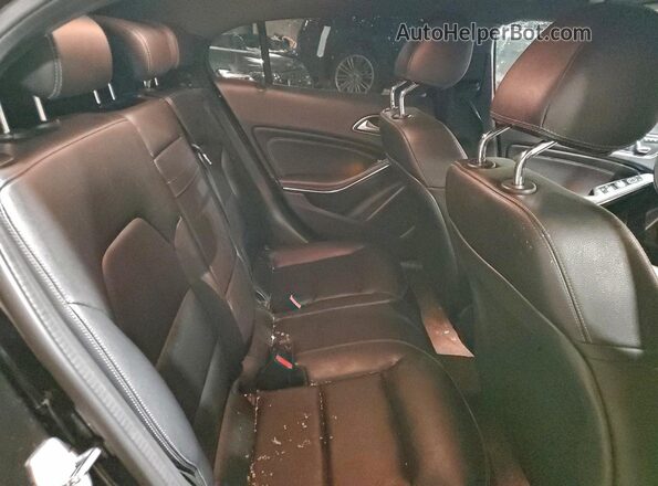 W1NTG4EB5LU030868 2020 MERCEDES-BENZ GLA Black Rear interior view