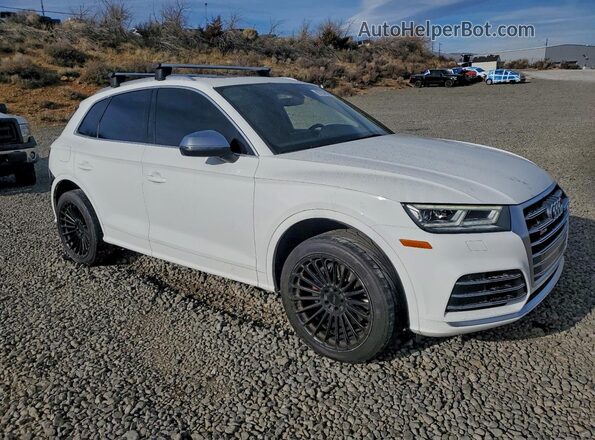 WA1A4AFY4J2008260 2018 AUDI SQ5 White Przód prawy