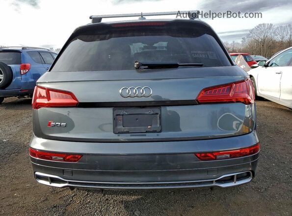 WA1A4AFY8J2008701 2018 AUDI SQ5 Серый Вид сзади