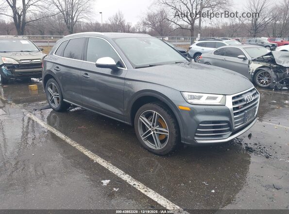 WA1A4AFY8J2033663 2018 AUDI SQ5 Серый Передняя правая четверть