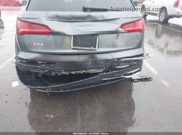 WA1A4AFY8J2033663 2018 AUDI SQ5 Серый Вид спереди