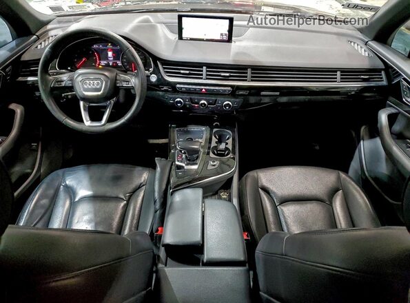 WA1AAAF78KD001897 2019 AUDI Q7 Черный Вид панели приборов