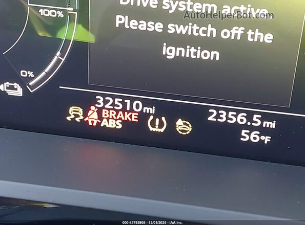 WA1AAAGEXMB013559 2021 AUDI E-TRON Blue 