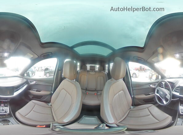 WA1ACBFZ8PP080222 2023 AUDI Q4 Черный Панорамный вид салона 360°