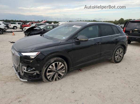 WA1ACBFZ8PP080222 2023 AUDI Q4 Черный Передняя левая четверть