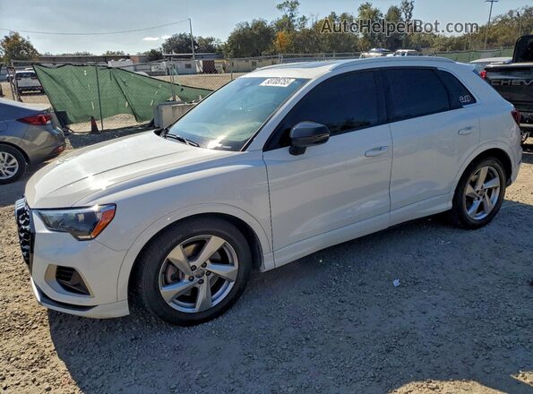 WA1AECF33K1079227 2019 AUDI Q3 Белый Передняя левая четверть