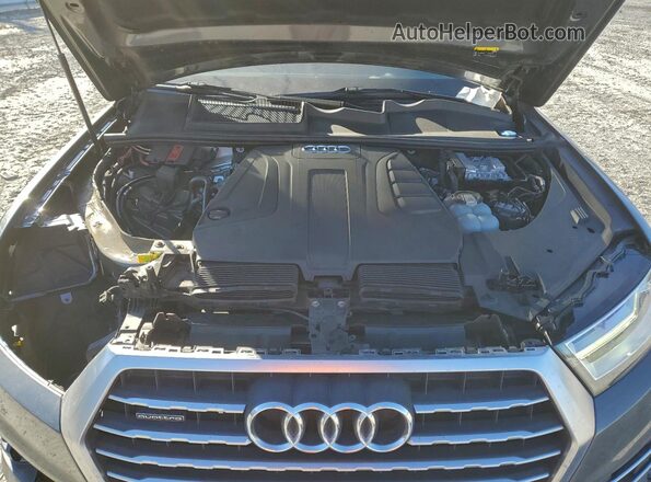 WA1AHAF73KD015122 2019 AUDI Q7 Gray Widok komory silnika