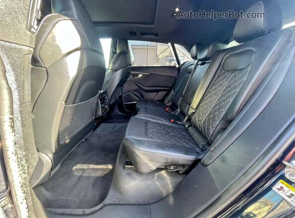 WA1AWBF13PD043307 2023 AUDI SQ8 Blue Вид панелі приладів