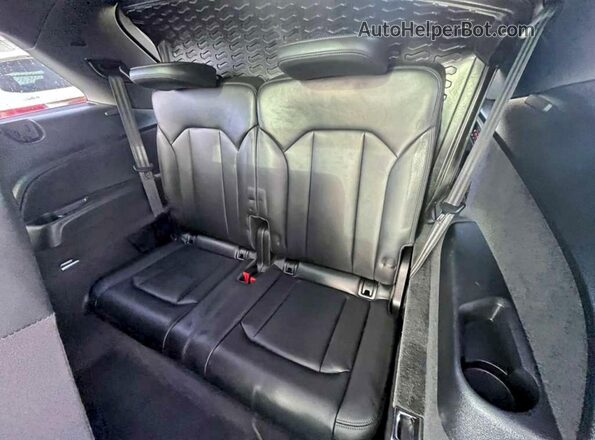 WA1AWBF76MD023410 2021 AUDI SQ7 Gray Widok deski rozdzielczej