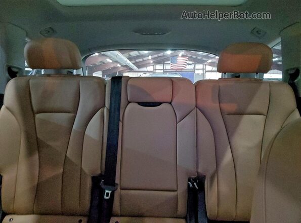 WA1AXAF76LD000683 2020 AUDI Q7 Черный Вид задних сидений