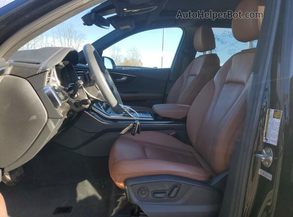 WA1AXBF71PD011991 2023 AUDI Q7 Black Widok wnętrza z przodu