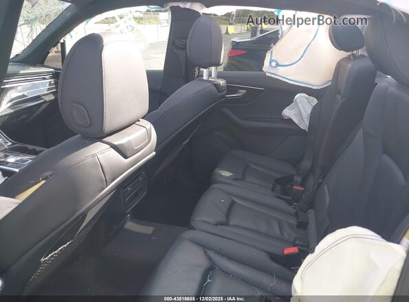 WA1AXBF79ND002744 2022 AUDI Q7 Белый Вид наклейки с VIN-кодом