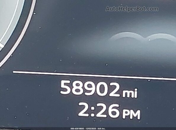 WA1AXBF79ND002744 2022 AUDI Q7 Белый 