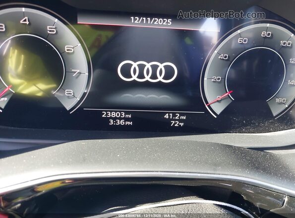 WA1AXBF79ND016983 2022 AUDI Q7 White Вид задніх сидінь