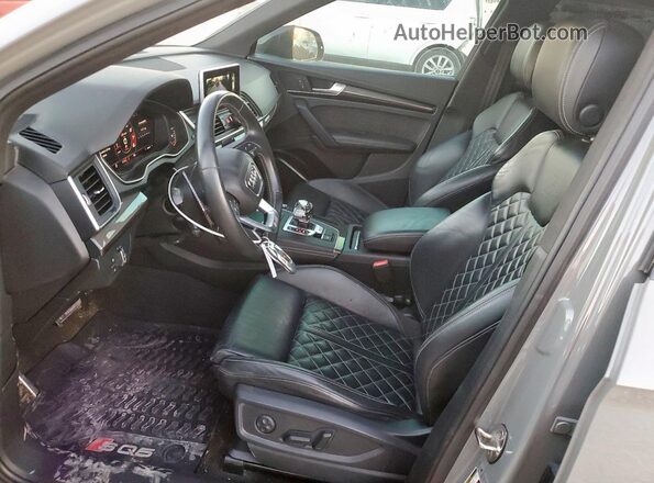 WA1B4AFY1L2020552 2020 AUDI SQ5 Gray Вид салону спереду