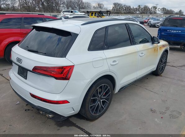 WA1B4AFY3R2044957 2024 AUDI SQ5 Белый Задняя правая четверть