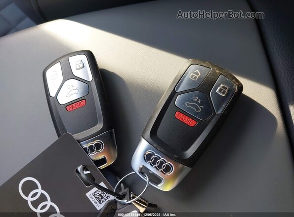 WA1B4AFY5S2050748 2025 AUDI SQ5 Черный Вид панели приборов