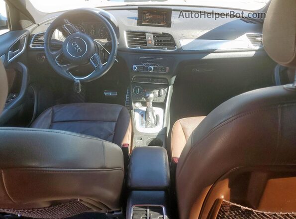 WA1BCCFS1JR009775 2018 AUDI Q3 Silver წინა პანელის ხედი
