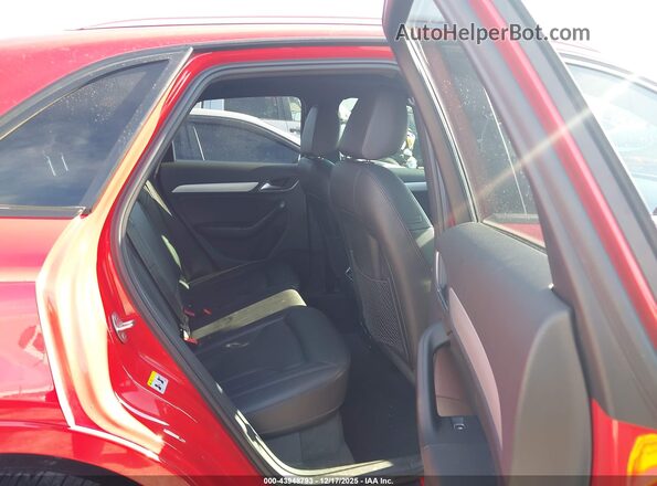WA1BCCFS8HR004180 2017 AUDI Q3 Красный Вид наклейки с VIN-кодом