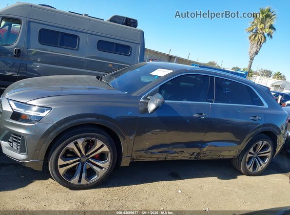 WA1BVAF17KD040646 2019 AUDI Q8 Gray Vista interior de 360 grados