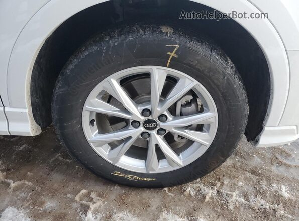 WA1DECF30S1058008 2025 AUDI Q3 White 
