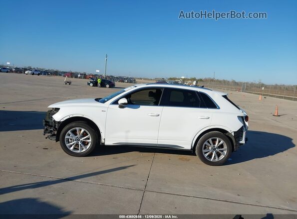 WA1DECF31R1087849 2024 AUDI Q3 White 