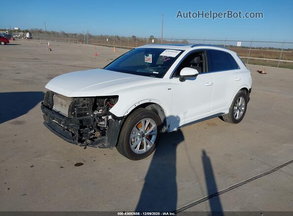 WA1DECF31R1087849 2024 AUDI Q3 White Przód lewy