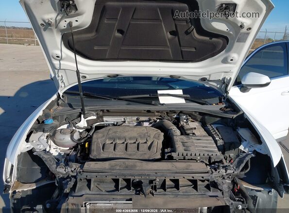 WA1DECF31R1087849 2024 AUDI Q3 White Widok z tyłu
