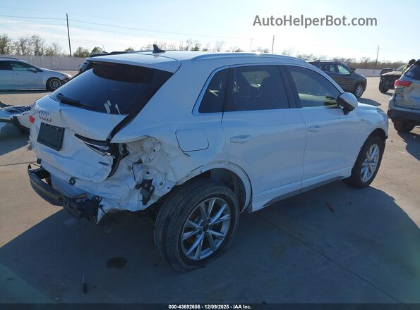 WA1DECF31R1087849 2024 AUDI Q3 White Tył prawy