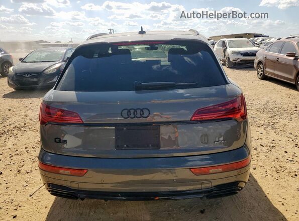 WA1E2AFY6R2104636 2024 AUDI Q5 Charcoal Widok z tyłu
