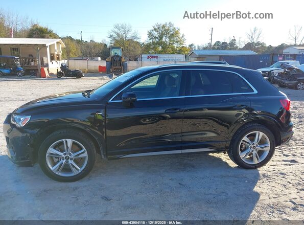 WA1EECF32M1046174 2021 AUDI Q3 Black 