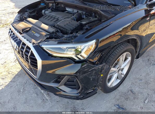 WA1EECF32M1046174 2021 AUDI Q3 Black 