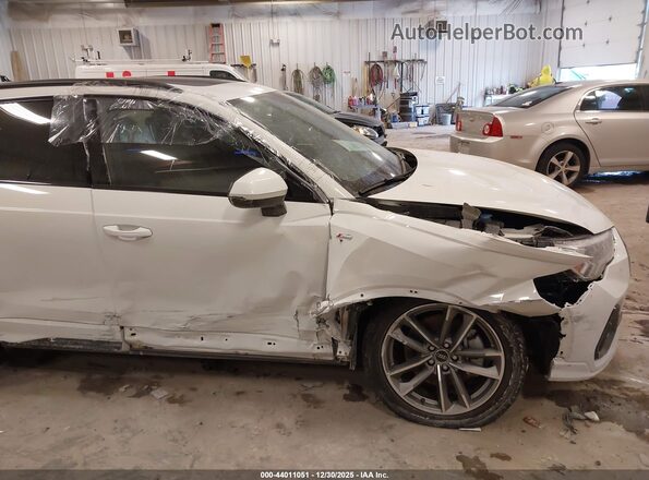 WA1EECF34R1141276 2024 AUDI Q3 White წინა ხედი