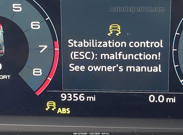 WA1EECF35R1082724 2024 AUDI Q3 Белый 