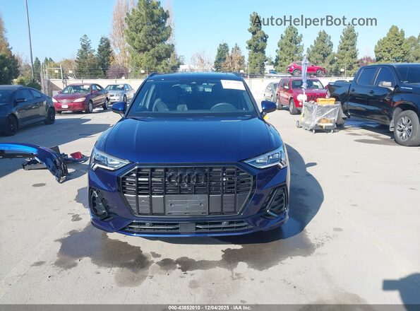 WA1EECF36R1155177 2024 AUDI Q3 Dark Blue Вид задней части салона