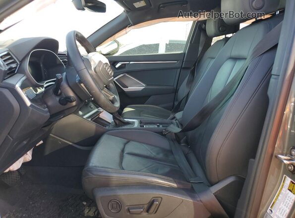 WA1EECF3XL1079079 2020 AUDI Q3 Серый Вид салона спереди