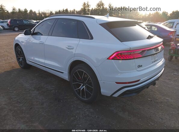 WA1EVAF16MD038905 2021 AUDI Q8 Белый Задняя левая четверть