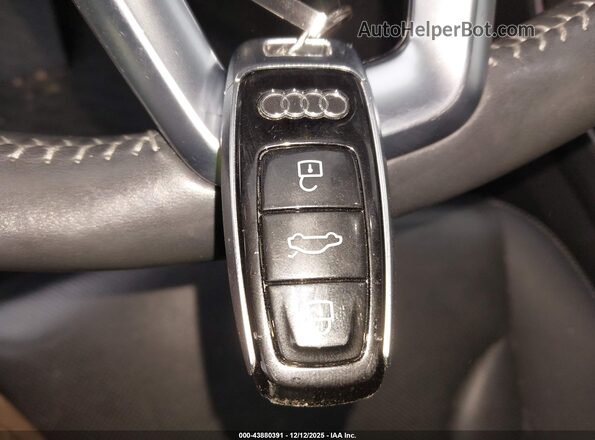 WA1EVAF17KD007563 2019 AUDI Q8 Gray წინა პანელის ხედი