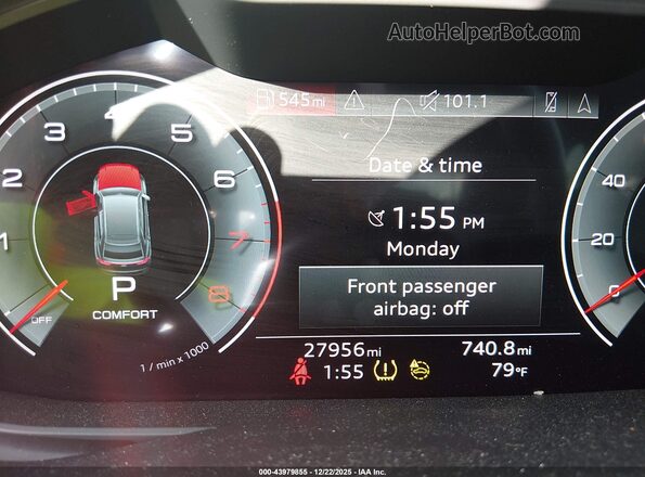 WA1EVBF19PD015757 2023 AUDI Q8 Белый 