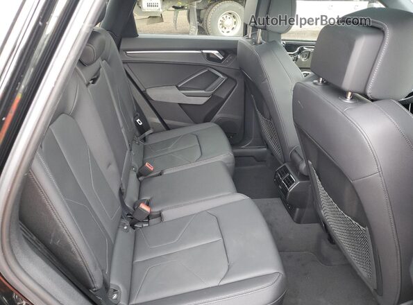 WA1FECF39S1099021 2025 AUDI Q3 Черный Вид задней части салона