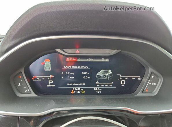 WA1FECF3XK1083071 2019 AUDI Q3 White Widok tylnych siedzeń