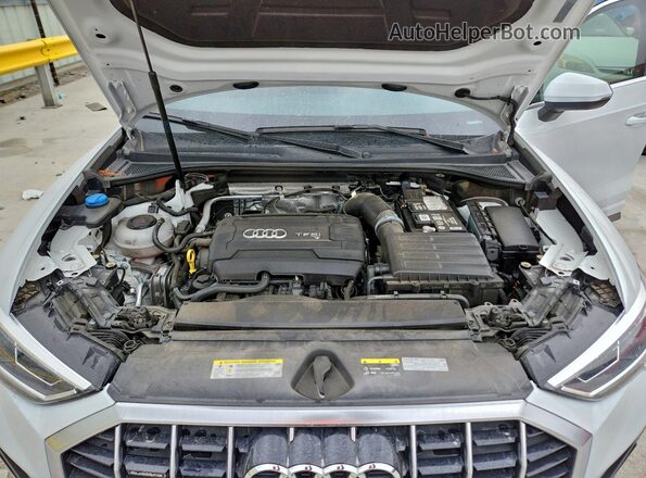 WA1FECF3XK1083071 2019 AUDI Q3 White Widok naklejki z numerem VIN