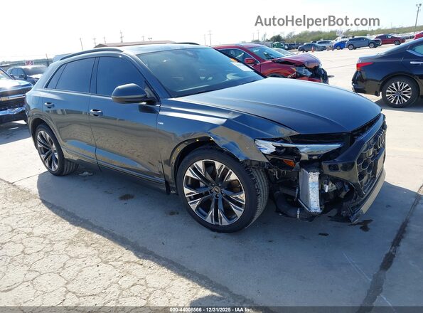 WA1FVBF18SD034491 2025 AUDI Q8 Серый Передняя правая четверть